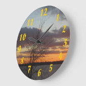 Horloge du coucher de soleil du lac (Angle)