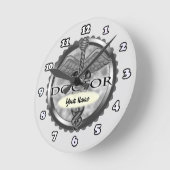 Horloge du docteur Caduceus (Angle)