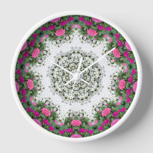 Horloge Eau du jardin Fontaine Fleurs roses Mandala Design (Recto)