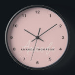 Horloge Élégant Moderne Personnalisé Avec Le Nom Monogramm<br><div class="desc">Élevez votre décor de maison avec notre Elégant Moderne Personnalisé Avec Nom Monogramme Horloge murale. Cette pendule murale finement conçue combine harmonieusement esthétique contemporaine et touche personnalisée, ce qui en fait un complément élégant et fonctionnel à toute pièce. Avec son nom et son monogramme, cette horloge murale ajoute une touche...</div>