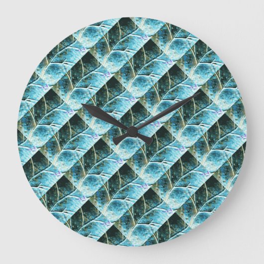 horloge en métal sculpté (Recto)