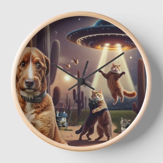 Horloge Enlèvement d'ovnis de chat avec un chien inquiet d (Recto)