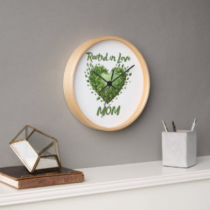 Horloge Enracinée dans l'amour, Maman