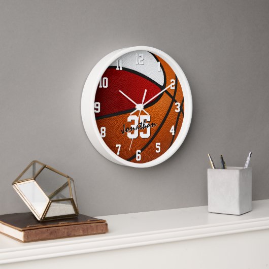 Horloge équipe rouge blanc couleurs basketball personnalis (Bureau)