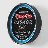 Horloge Faux Red Neon Classic Car Garage Nom Slogan (Angle)