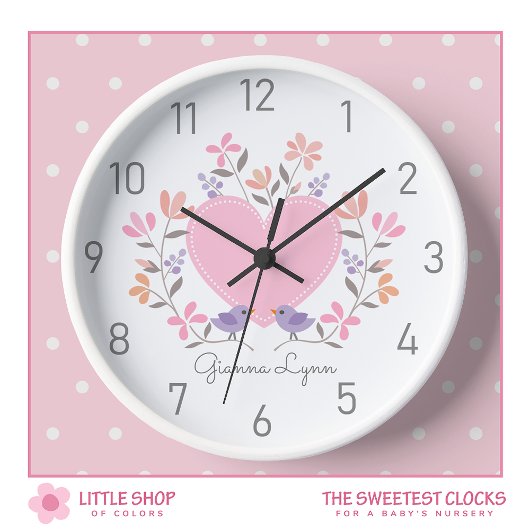 Horloge Filles florales roses personnalisées