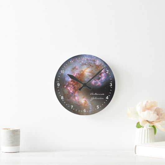 Horloge Galaxies & Antennes d'Astronomie, Hubble (Maison)