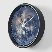 Horloge Hémisphère Est Sur La Planète Terre. (Angle)