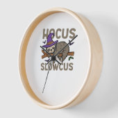 Horloge Hocus Slowcus Funny Halloween Sloth Classic T-Shir (Angle)