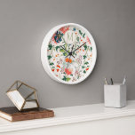 Horloge Joli Monogramme Floral<br><div class="desc">Élégant Joli Arrière - plan Floral Printemps vert Monogramme initial Accueil Cuisine Salle de bain Horloge Blanche Cadre</div>