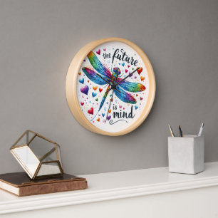 Horloge L'avenir est esprit - Arc-en-ciel Dragonfly Art