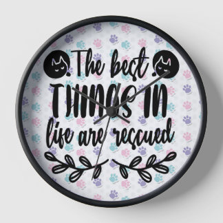 HORLOGE LES MEILLEURES CHOSES DE LA VIE SONT SECOURUES PAS