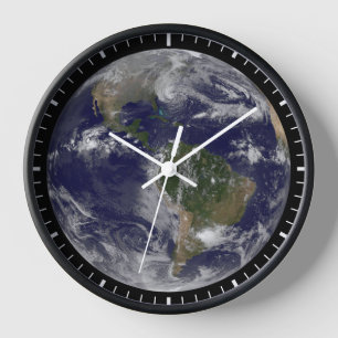 Horloge L'Ouragan Sandy Le Long De La Côte Est Des États-U