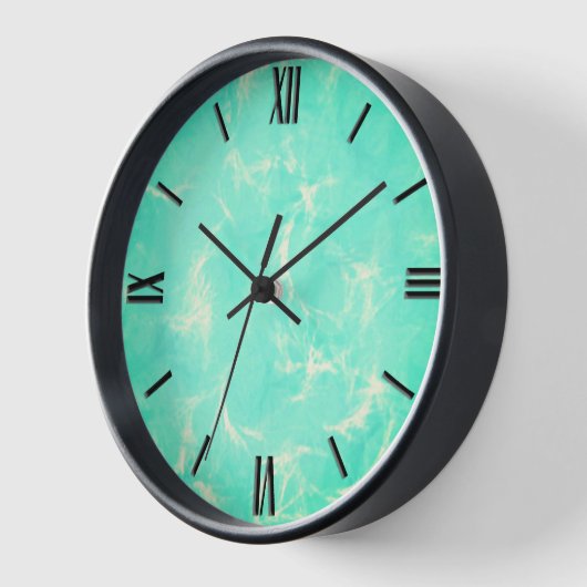 Horloge Marbre Swirl Impression en Aqua douce et blanc enc (Angle)