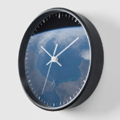 Horloge Maroc Et Espagne. (Angle)