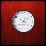 Horloge Minimaliste moderne, nom blanc et noir cadran mura<br><div class="desc">CHOISISSEZ VOTRE PROPRE COULEUR ARRIÈRE - PLAN pour décorer cette horloge murale personnalisée en bois encadrée. La valeur par défaut est noir et blanc. Vous pouvez facilement changer le texte et la couleur arrière - plan - ou garder mon design moderne minimaliste noir et blanc. Quel cadeau merveilleux pour un...</div>