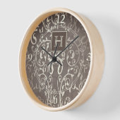Horloge Monogramme Brown Élégant (Angle)