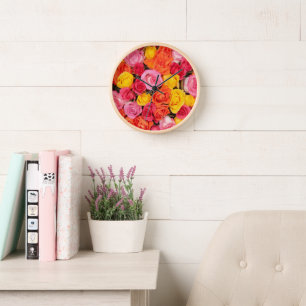 Horloge Motif de roses colorées vives Fond floral