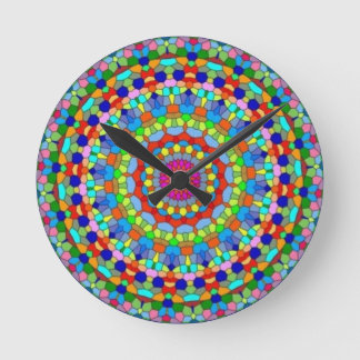 Horloge multicolore de kaléidoscope en verre