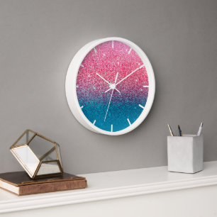 Horloge mur rose et bleu foncé