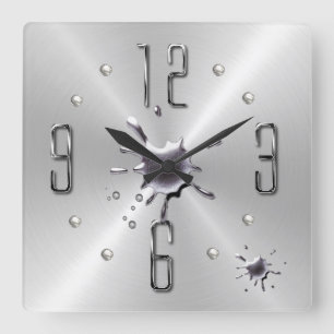 horloge murale argentée