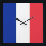 Horloge murale avec drapeau de la France<br><div class="desc">Magnifique horloge patriotique avec le drapeau de la France. Ce produit est personnalisable.</div>