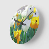 Horloge murale blanche et jaune de fleur de tulipe (Angle)