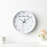 Horloge murale blanche noire - Texte et couleurs p<br><div class="desc">Belles couleurs personnalisables Horloges - Choisissez / ajoutez vos couleurs arrière - plans et numériques préférées ! Choisissez Vos Polices Uniques ! Ajoutez votre logo / texte / nom / date / image / image ...  ou autre :)</div>