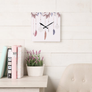 Horloge murale carrée en acrylique Boho Feathers 1