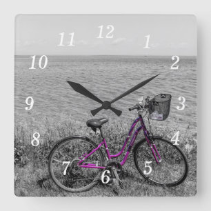 Horloge murale couleur sélective du vélo de l'île