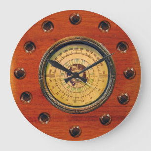 Horloge murale de conception radio vintage