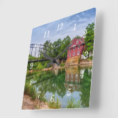 Horloge murale de l'été au War Eagle Mill (Angle)