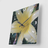 horloge murale de lièvre pâle (Angle)