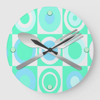 Horloge murale de style rétro coloré