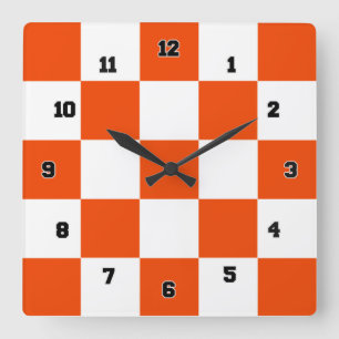 Horloge murale décorative orange de carrés blanc