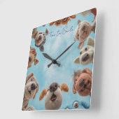 Horloge murale des chiens souriants (Angle)