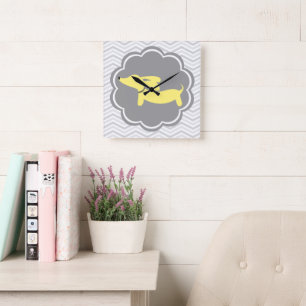 Horloge murale du chien de Wiener Doxie Jaune Dach