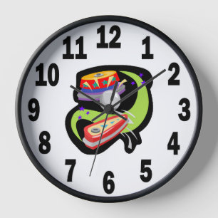 Horloge murale du joueur de pinball avec cadre en