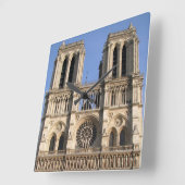 Horloge murale élégante avec le Notre Dame de (Angle)