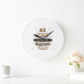 Horloge murale en acrylique "Be Kind" (Maison)