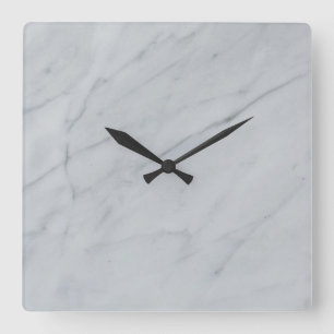 Horloge murale en acrylique Carré de 10,75 po