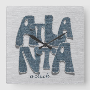 Horloge murale en denim avec lettres d'Atlanta