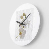 Horloge Murale Fleurs Blanches – Élégance Florale (Angle)