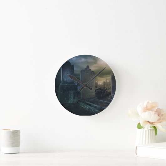 Horloge murale gothique du cimetière (Maison)