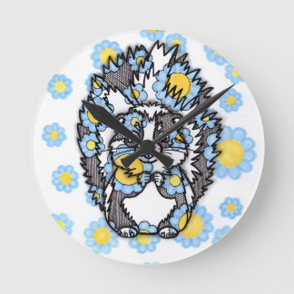 Horloge murale grande avec jolie mouffette et fleu