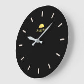 Horloge murale noire élégante (Angle)