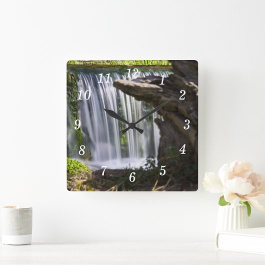 Horloge murale orientée cascade (Maison)