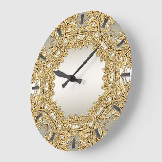 Horloge murale ornée d'or (Angle)