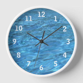 Horloge murale pour eaux de piscine
