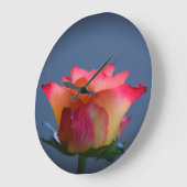 Horloge murale rose (Angle)